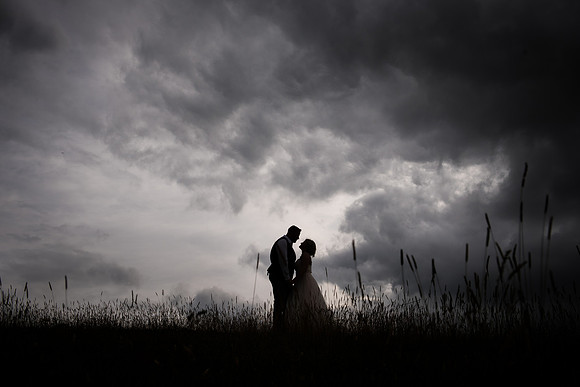 wedding couple silhouette Banbury