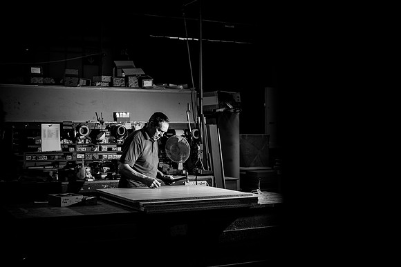 A Craftsman working in Hinckley
